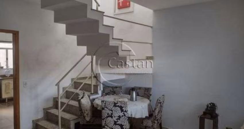 Casa com 3 quartos à venda na Rua Elísio Medrado, --, Jardim Independência, São Paulo