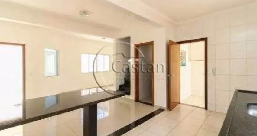 Casa em condomínio fechado com 3 quartos à venda na Rua Torquato Tasso, --, Vila Prudente, São Paulo