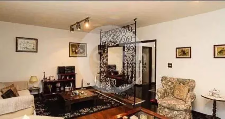 Casa com 3 quartos à venda na Rua Henrique Peres, --, Mooca, São Paulo