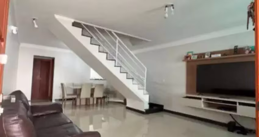 Casa em condomínio fechado com 3 quartos à venda na Rua Faria Lobato, --, Vila Santa Clara, São Paulo