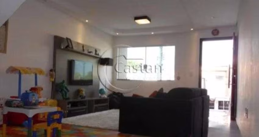 Casa com 3 quartos à venda na Rua Fernão Marques, --, Vila Ema, São Paulo