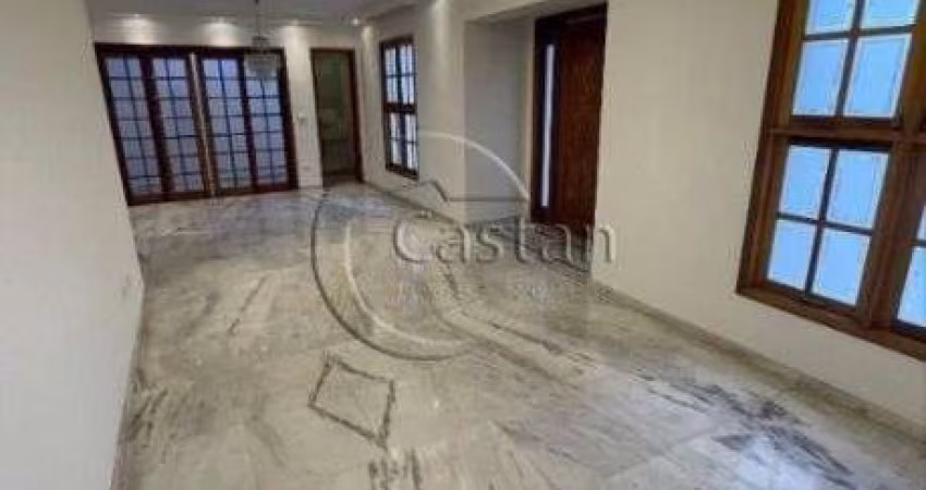 Casa com 3 quartos à venda na Rua Joaquim Moreira Dias, --, Jardim Avelino, São Paulo