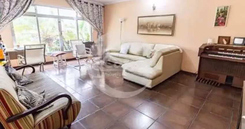 Casa com 3 quartos à venda na Rua Visconde de Inhomerim, --, Mooca, São Paulo