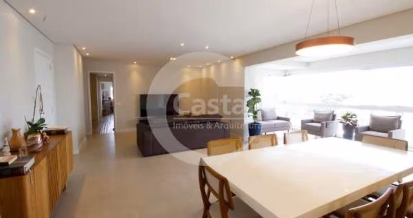 Apartamento com 3 quartos para alugar na Rua Olímpio Portugal, --, Mooca, São Paulo