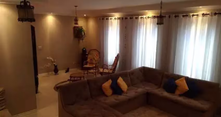 Casa em condomínio fechado com 3 quartos à venda na Rua Cácio de Moura, --, Jardim Vila Formosa, São Paulo