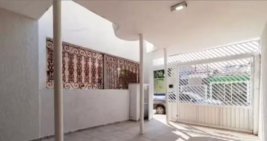 Casa com 3 quartos à venda na Rua Valentim Magalhães, --, Mooca, São Paulo