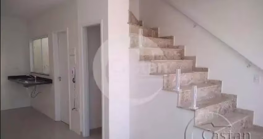 Casa em condomínio fechado com 2 quartos à venda na Rua Paramu, --, Vila Alpina, São Paulo