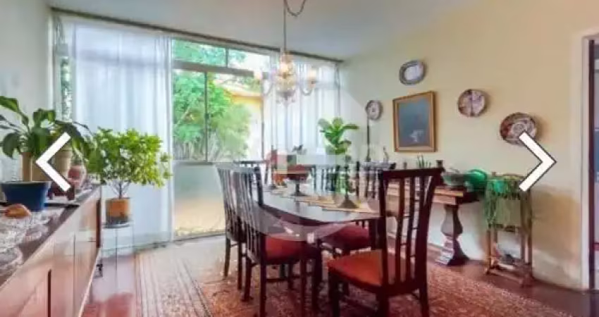 Casa com 4 quartos à venda na Rua Redenção, --, Belém, São Paulo