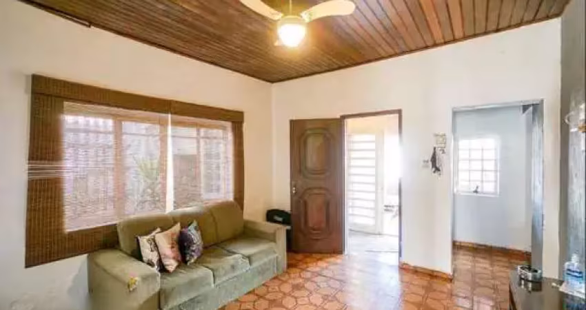 Casa com 5 quartos à venda na Rua Américo Vespucci, --, Vila Prudente, São Paulo