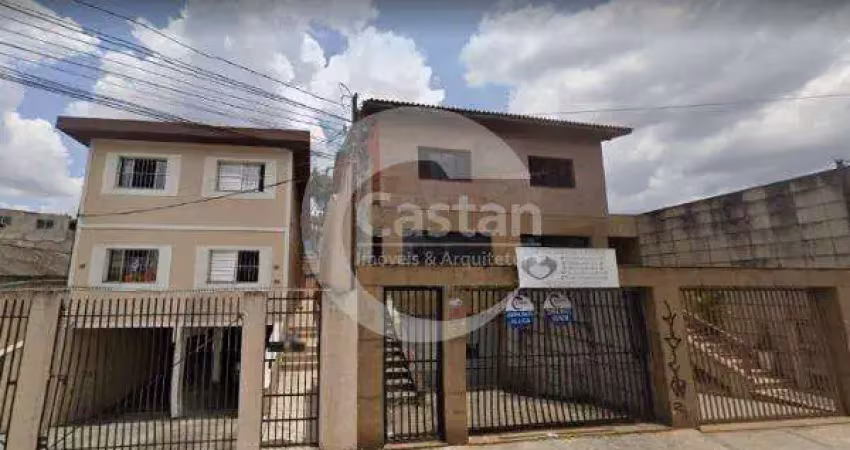 Casa com 3 quartos para alugar na Rua Ligiana, --, Vila Santa Clara, São Paulo