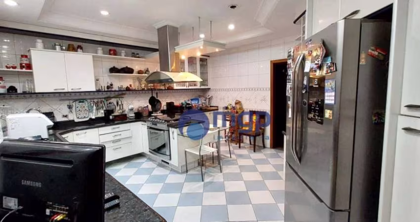 Sobrado com 4 dormitórios à venda, 399 m², 3 vagas - Jardim Japão