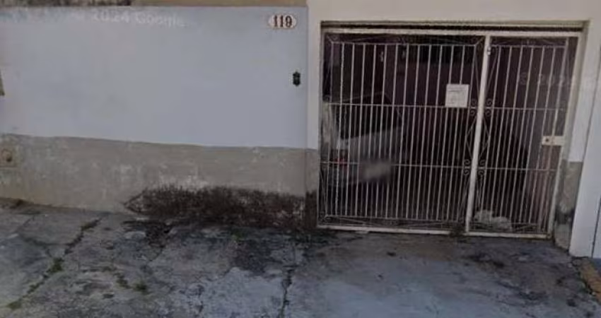 Casa para Venda em São Paulo, Vila Paranaguá, 2 dormitórios, 1 banheiro, 2 vagas