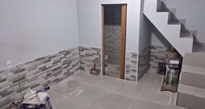 Sobrado para Venda em São Paulo, Jardim das Camélias, 1 dormitório, 1 banheiro