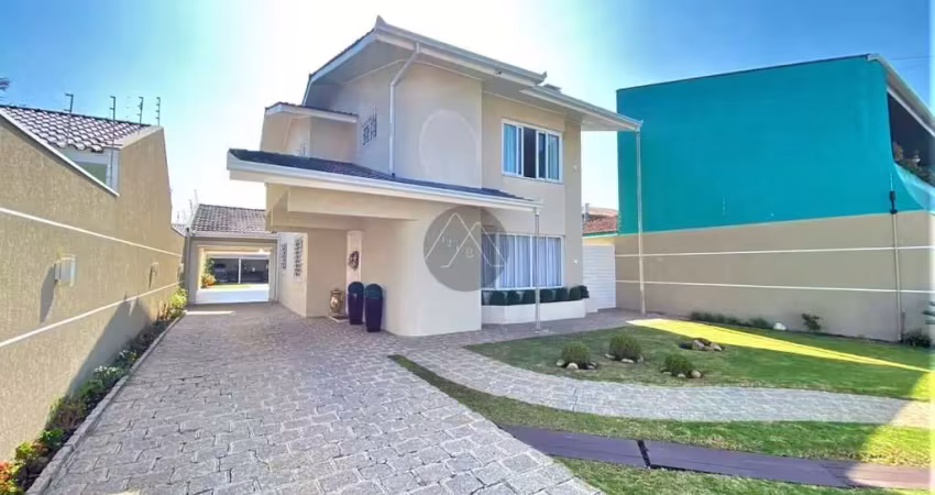Residencial alto padrão com 300 m² semi mobiliada, bem localizada no bairro São Pedro