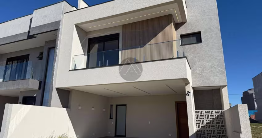 Sobrado em Condomínio em Costeira, São José dos Pinhais/PR