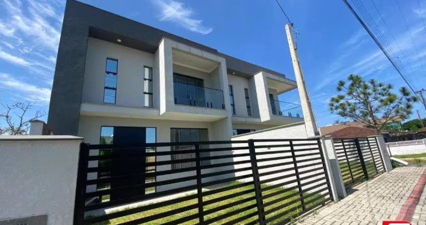 Casa com 3 quartos à venda na Rua 450, 656, Volta ao mundo, Itapoá