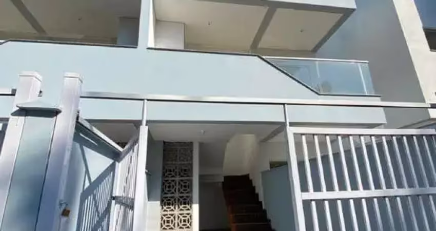 Apartamento com 2 quartos para alugar na Ludovico Noe Zagonel, 1063, Centro, Itapoá