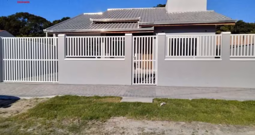 Casa com 3 quartos à venda na Rua 2610, 745, Pontal, Itapoá