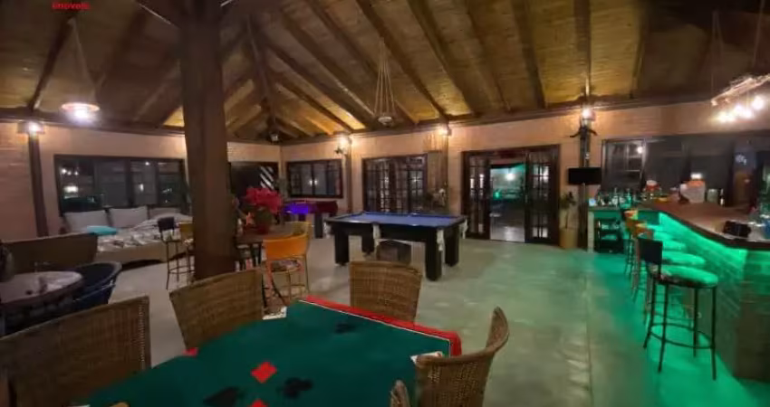 Casa com 4 quartos para alugar na Rua do Sol, 135, Vila da Glória, São Francisco do Sul