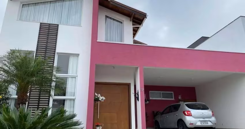 Casa à venda no condomínio portal do ipês com 03 suítes sendo 01 com closet, indaiatuba – sp