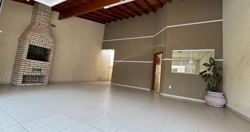 Casa com 3 dormitórios à venda, 118 m² por R$ 595.000,00 - Jardim Paulista I - Indaiatuba/SP