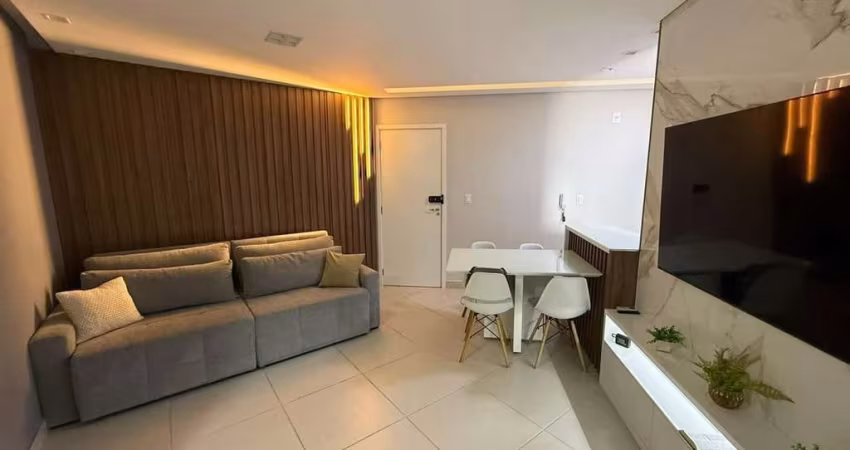 Apartamento com 2 dormitórios à venda, 57 m² por R$ 500.000,00 - Plaza Bella Vista - Indaiatuba/SP