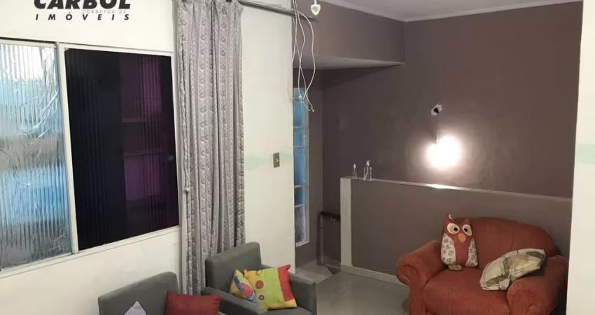 ELOY CHAVES - 2 CASAS - GARAGEM - AT 125m² - AC 110m²