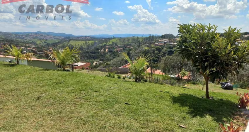 CHÁCARA SAINT JAMES - AT 1400m² - 2 DORMS. - PISCINA - PERMUTA