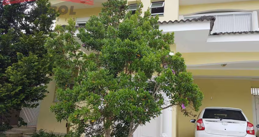COND. FECHADO - SOPÉ DA MALOTA - AT 477m² - AC 394m² - 4 DORMS. - 10 VAGAS