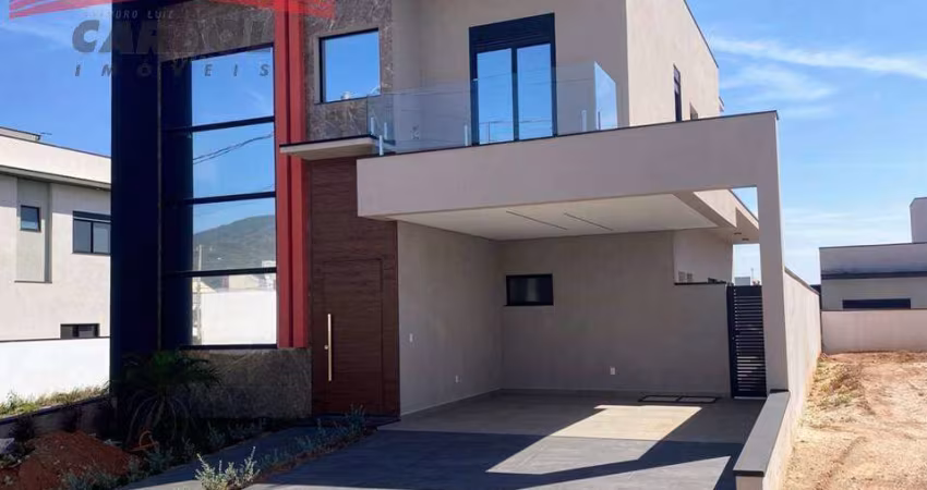 RESERVA ERMIDA - 3 SUÍTES - AT 250m² - AC 194m² - PISCINA