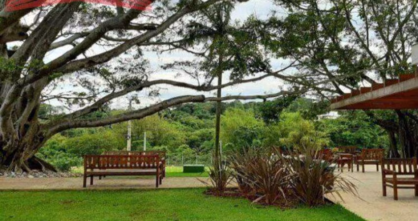 CONDOMÍNIO BELLA VITTÁ - AT 340m² - PLANO - LAZER COMPLETO