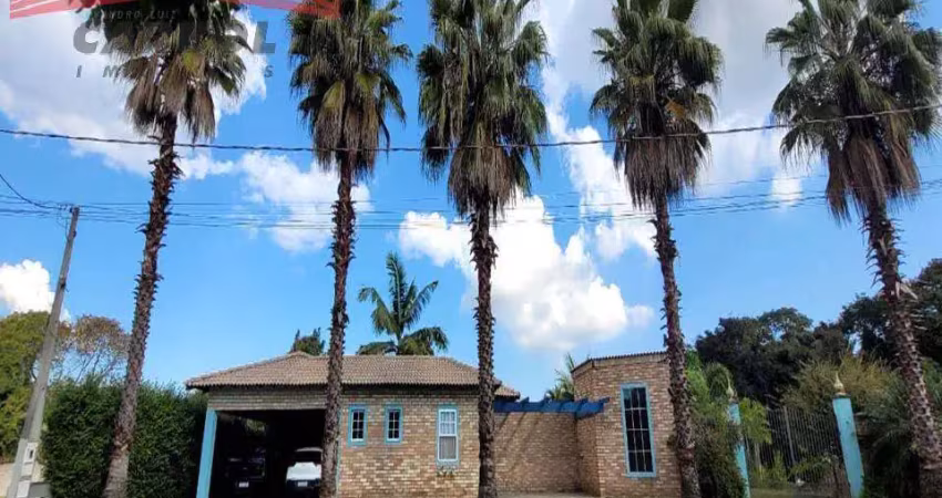 COND. QUINTA DO JAPI - CABREÚVA - AT 2.498m² - AC 750m²- 5 DORMS. - 8 VAGAS