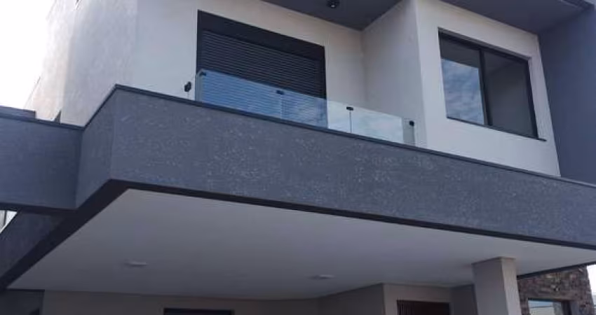 RESERVA ERMIDA - 3 SUÍTES - 4 VAGAS - AT 250m² - AC 215m² - PISCINA
