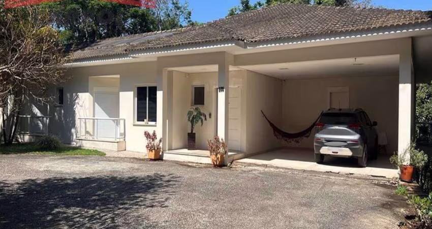COND. FAZENDA CAMPO VERDE - AT 5328m² - AC 479m² - 3 SUÍTES - 3 VAGAS