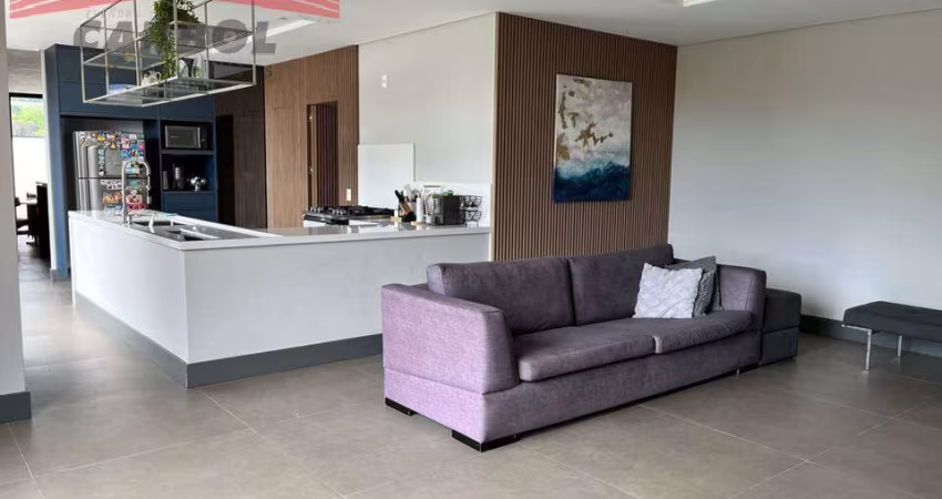 BRISAS JUNDIAÍ - MALOTA - AT 700m² - AC 290m² - 3 SUÍTES - 3 VAGAS