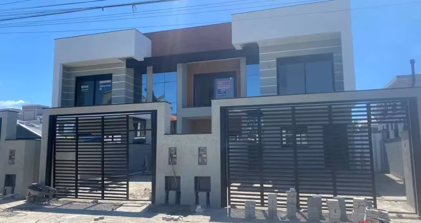 Casa geminada em ingleses do rio vermelho, florianópolis/sc