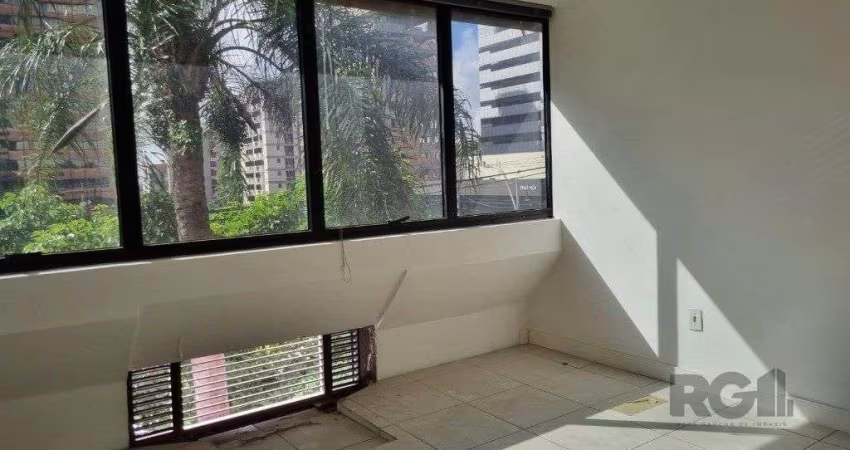 Sala com 2 ambientes e vaga