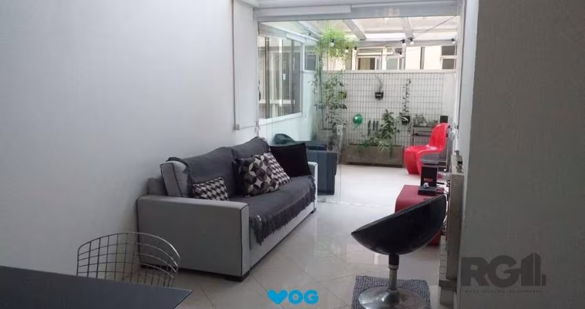 Ótimo Loft ou 1 dormitório e gabinete garagem no Rio Branco