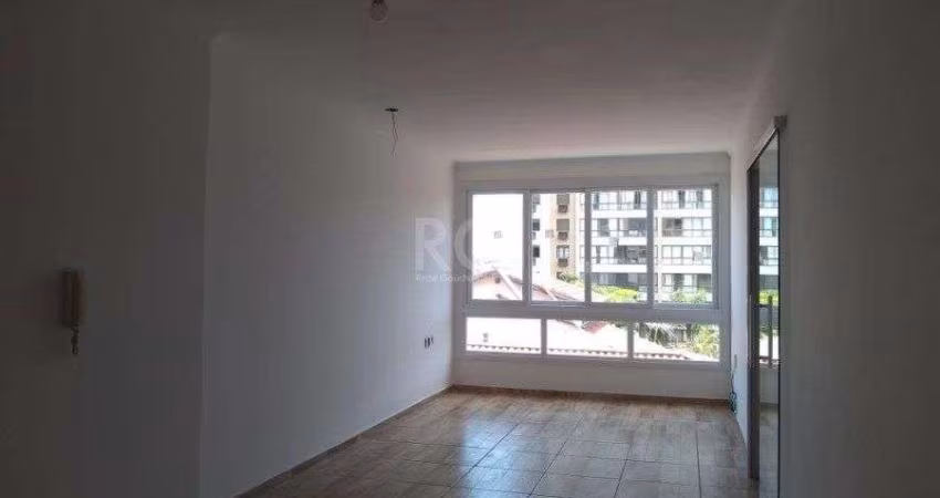 Apartamento para Venda - 92.88m², 2 dormitórios, sendo 2 suites, 1 vaga - Petróp