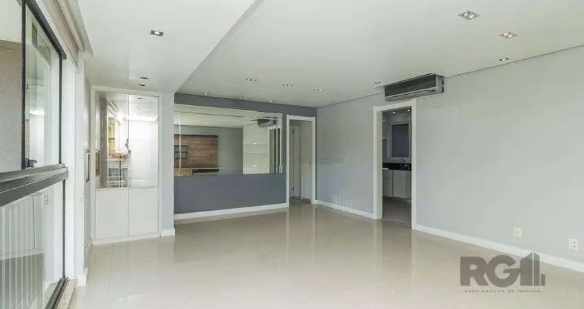 Apartamento de 3 quartos, suíte e duas vagas de garagem no bairro Jardim Europa
