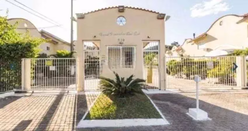 Casa com 2 quartos à venda na Avenida Edgar Pires de Castro, 350, Hípica, Porto Alegre