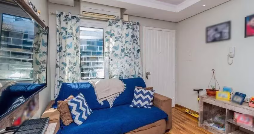 Casa em condomínio com 79m² - 2 dormitórios, 1 suíte, 1 vaga no bairro Morro San