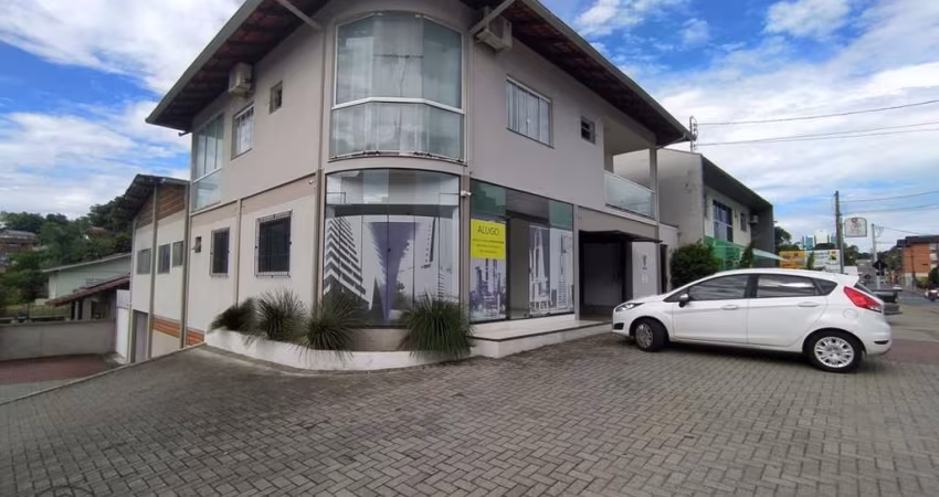 Sala comercial com 2 salas para alugar na Escola Agrícola, Blumenau 