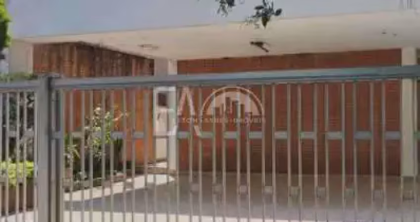 Casa com 3 quartos, Ponta da Praia, Santos, Cod: 5615