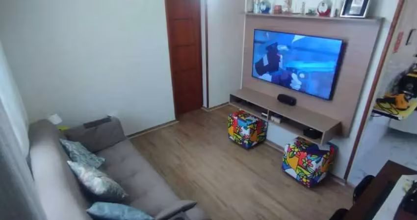 Apartamento á venda duas quadras da praia 2 quartos embaré- santos