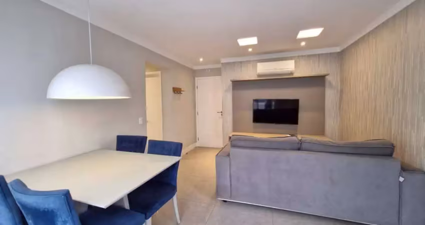 Apartamento com 2 quartos à venda à poucos metros da praia, santos
