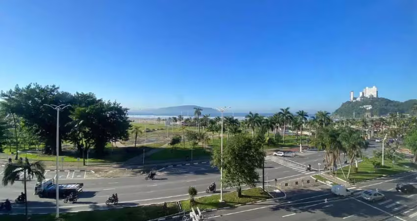 Apartamento 4 dormitórios, frente mar, em são vicente