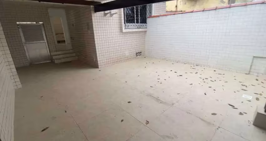 Casa com 2 quartos reformada para alugar no boqueirão em santos