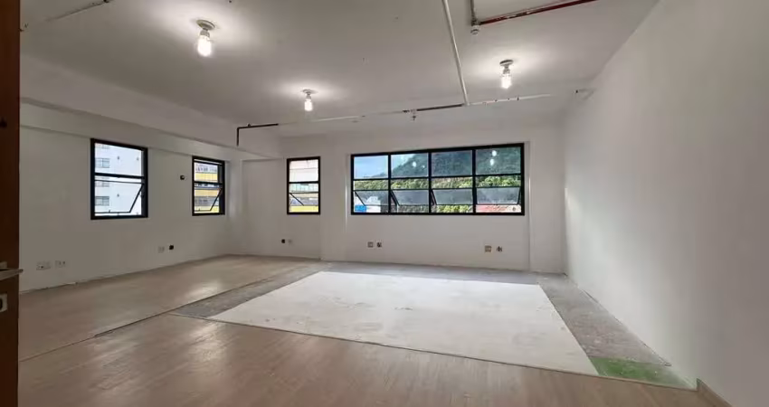 Sala comercial para alugar na Avenida Senador Pinheiro Machado, 22, Marapé, Santos