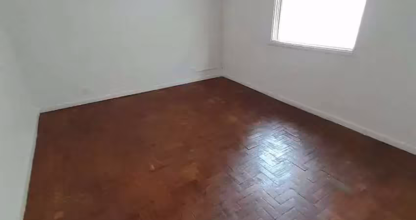 Apartamento 1 dormitório 1 banheiro no boqueirão em santos.sp